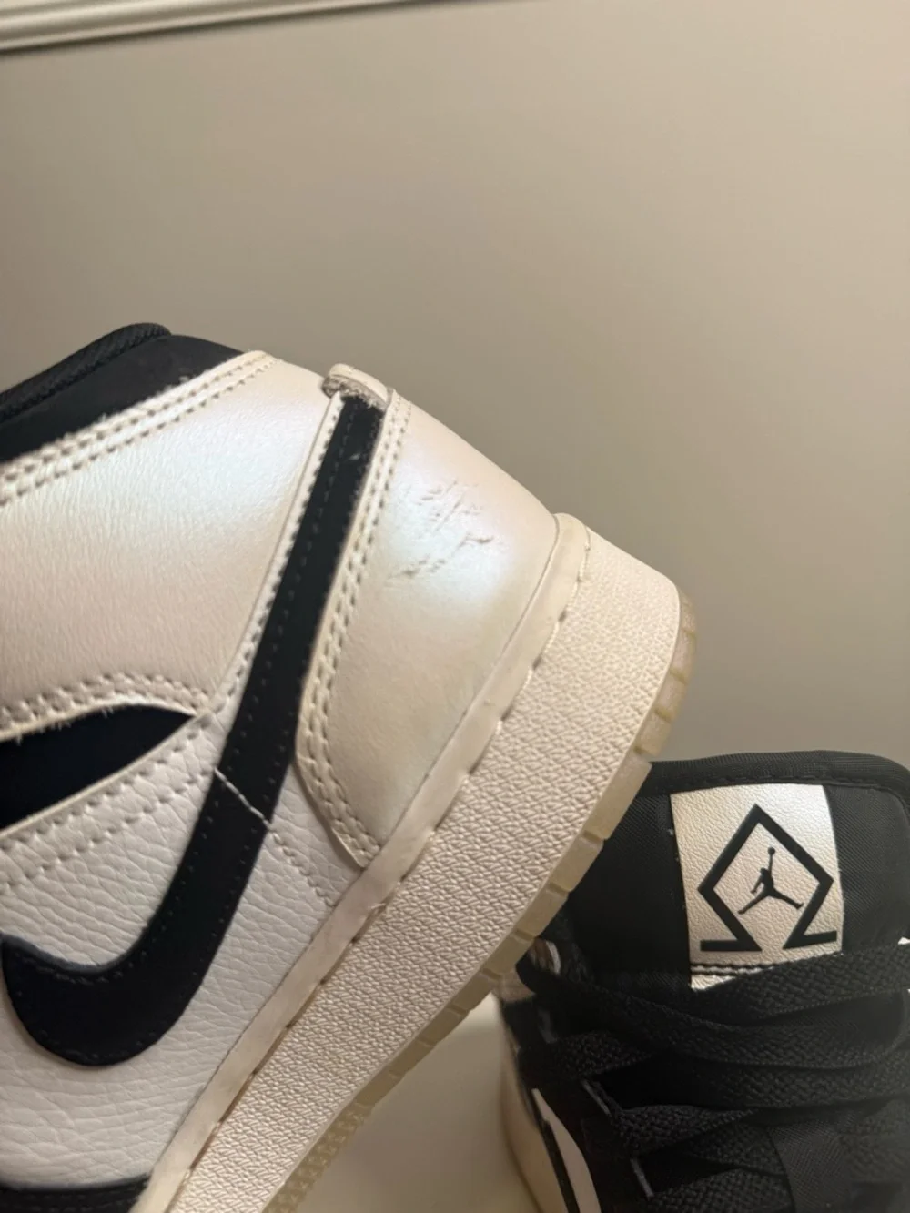 Nike kids high